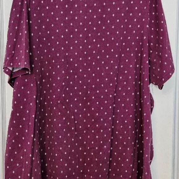 Light Magenta Ladies Shirt with Crocheted Neckline - Size 2X - Picture 2 of 2